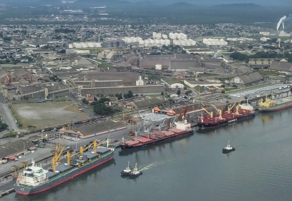 Operação contra PCC apura compra de terminal portuário privatizado por Ratinho Jr. no Paraná