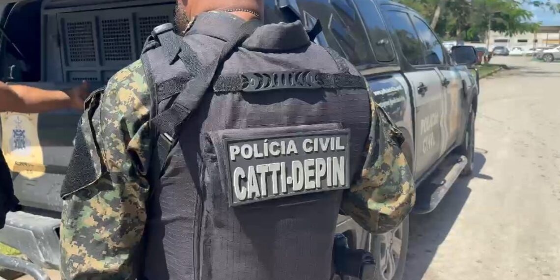 POLÍCIA CIVIL CUMPRE MANDADO JUDICIAL EM PORTO SEGURO NO ÂMBITO DA OPERAÇÃO “ANCORADOURO DIGITAL”