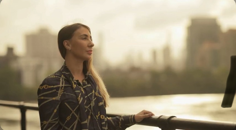 Brasileira vítima de Jeffrey Epstein fala ao Fantástico: ‘Perdi a noção do que era certo ou errado’.