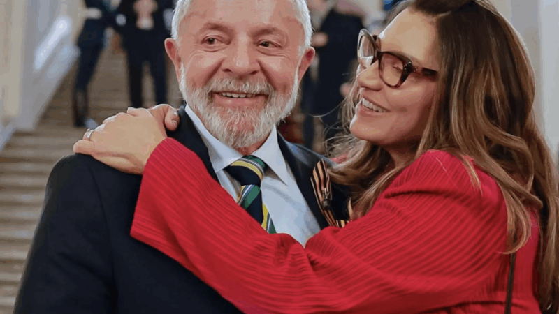 Oposição quer barrar decreto de Lula que ampliou poderes de Janja