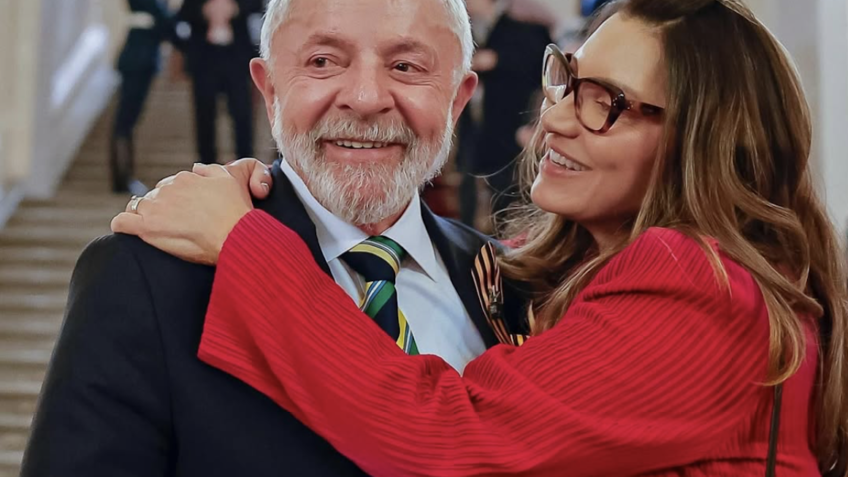 Oposição quer barrar decreto de Lula que ampliou poderes de Janja