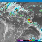 Frente fria avança pelo Sudeste e aumenta possibilidade de chuva no Extremo Sul da Bahia nesta quarta-feira