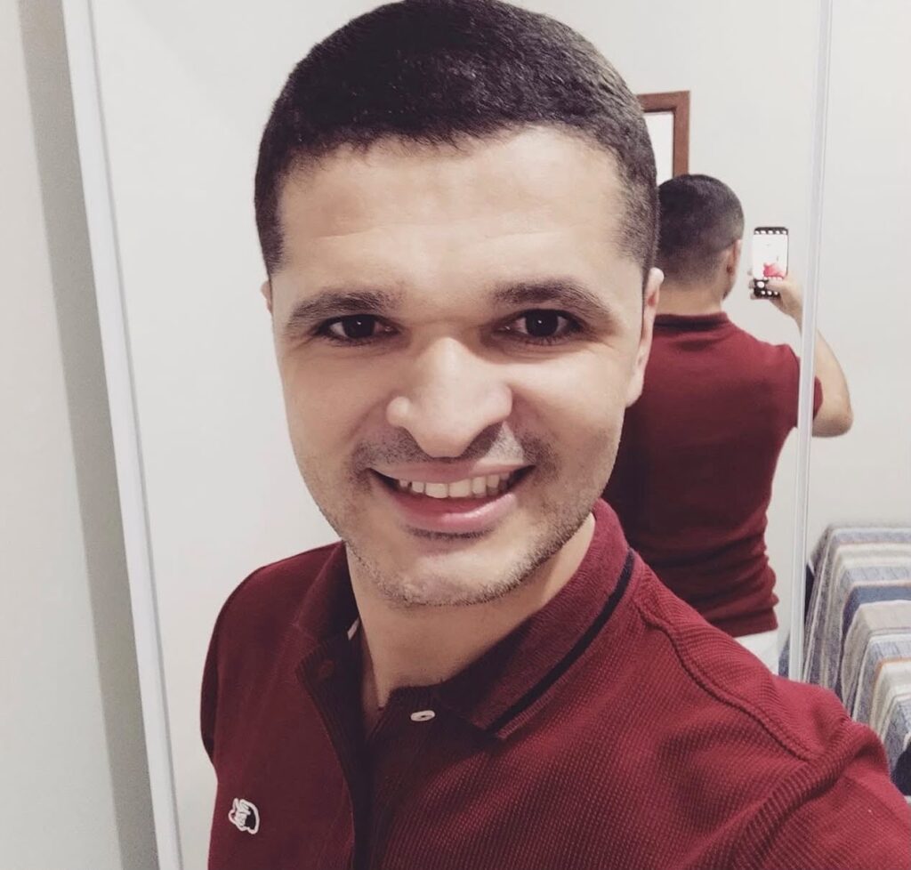 3dc17d80-4614-4e15-94a6-4da9bd3d5c35.jpg