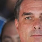 Governo Trump promete visto a Flávio Bolsonaro, que chega à Flórida em meio a investigações